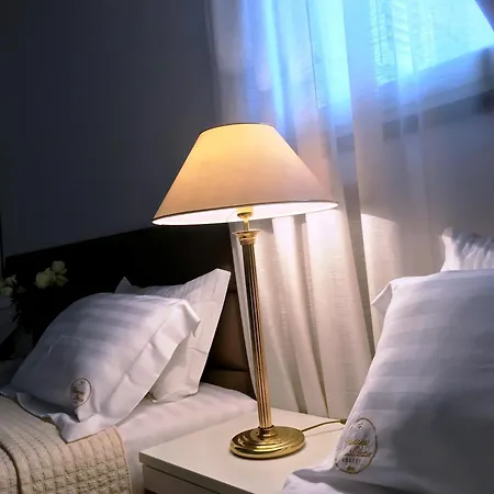 Hotell Chateau Linza 4*