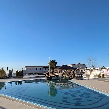 Chateau Linza Hotell Shkoze (Tirana)