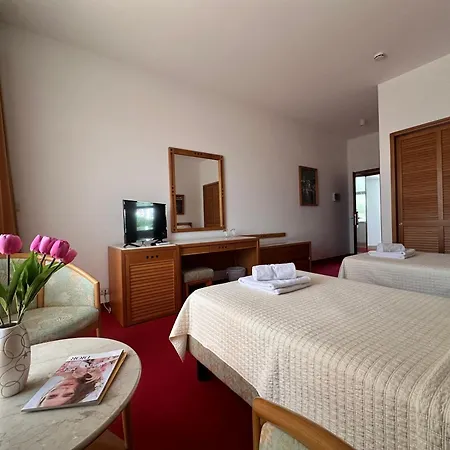 Chateau Linza Otel