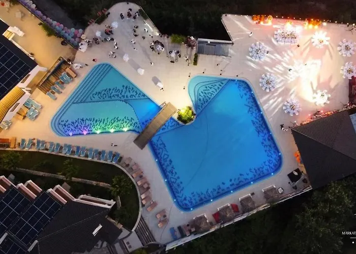 Chateau Linza 4*