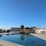 Chateau Linza מלון Shkoze (Tirana)