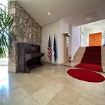 Otel Chateau Linza