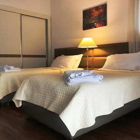 Chateau Linza Hotel Shkoze