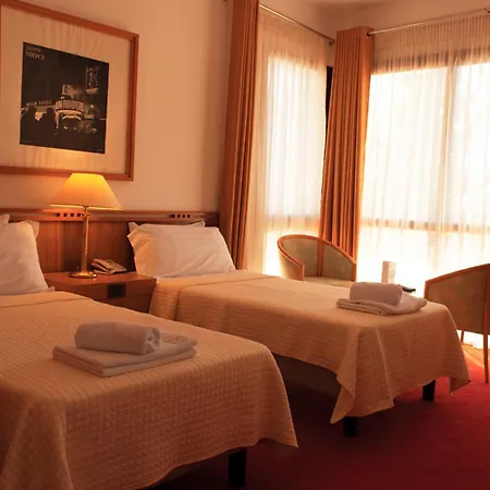 Chateau Linza 호텔