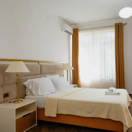 מלון Chateau Linza Shkoze (Tirana)