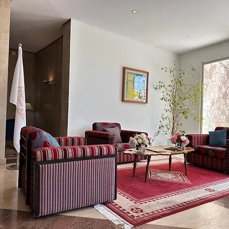 מלון Chateau Linza 4*