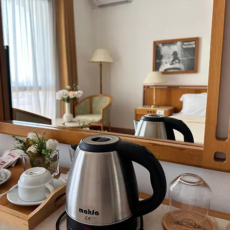 Chateau Linza ホテル 4*