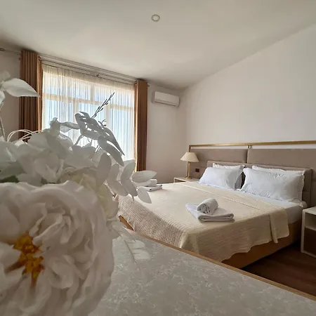 Chateau Linza ホテル 4*