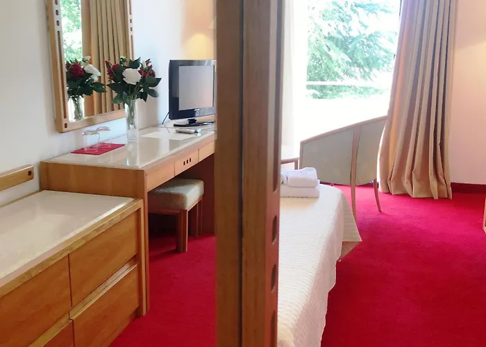 Chateau Linza 4* Shkoze (Tirana)